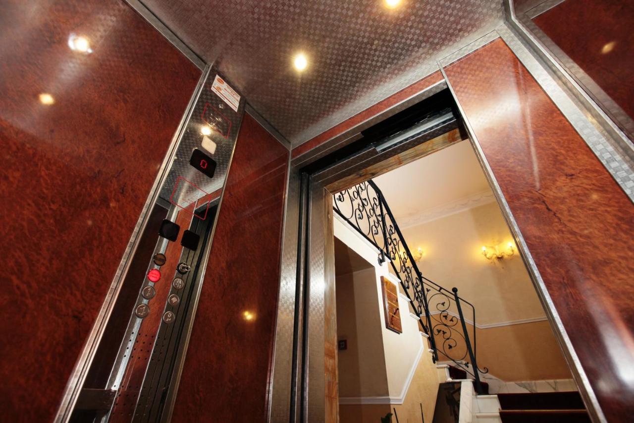 Hs 311 Hotel Rom Eksteriør billede
