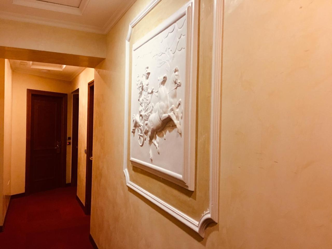 Hs 311 Hotel Rom Eksteriør billede